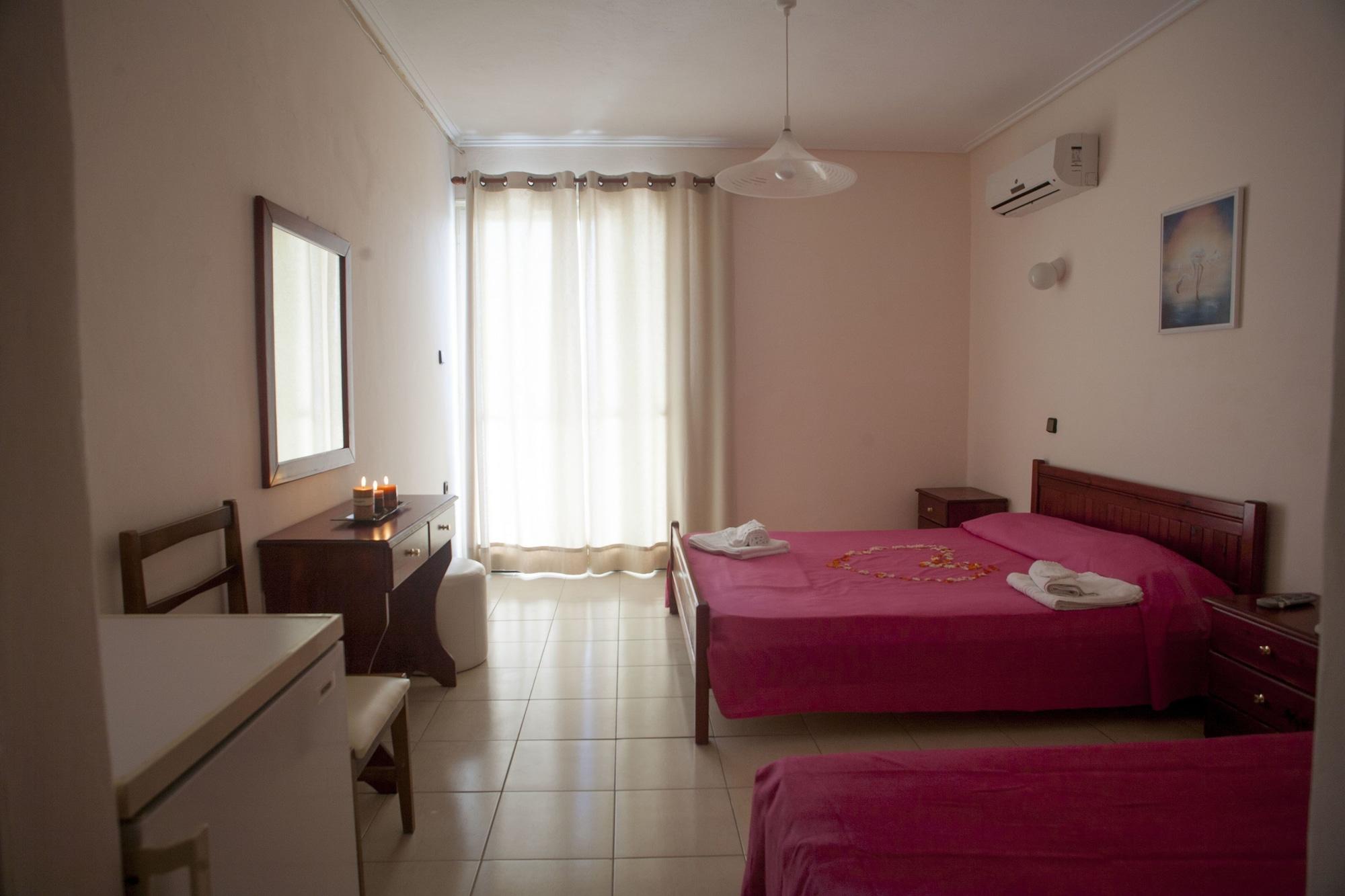 Francisco Beach Hotel Айос-Андреас Экстерьер фото