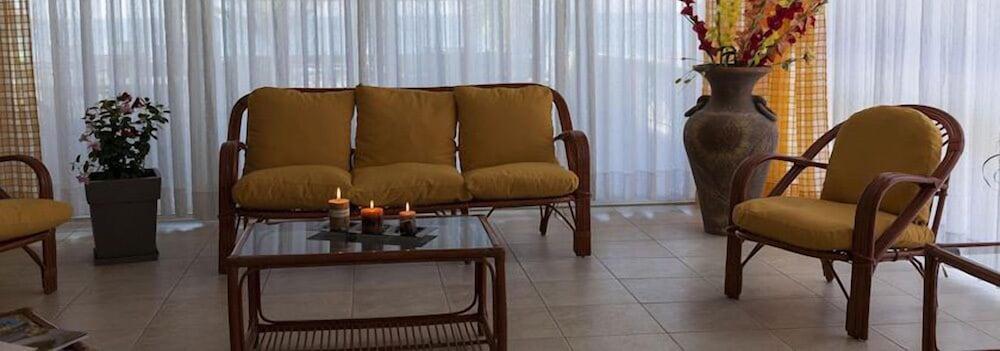 Francisco Beach Hotel Айос-Андреас Экстерьер фото