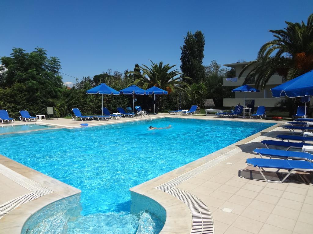 Francisco Beach Hotel Айос-Андреас Экстерьер фото