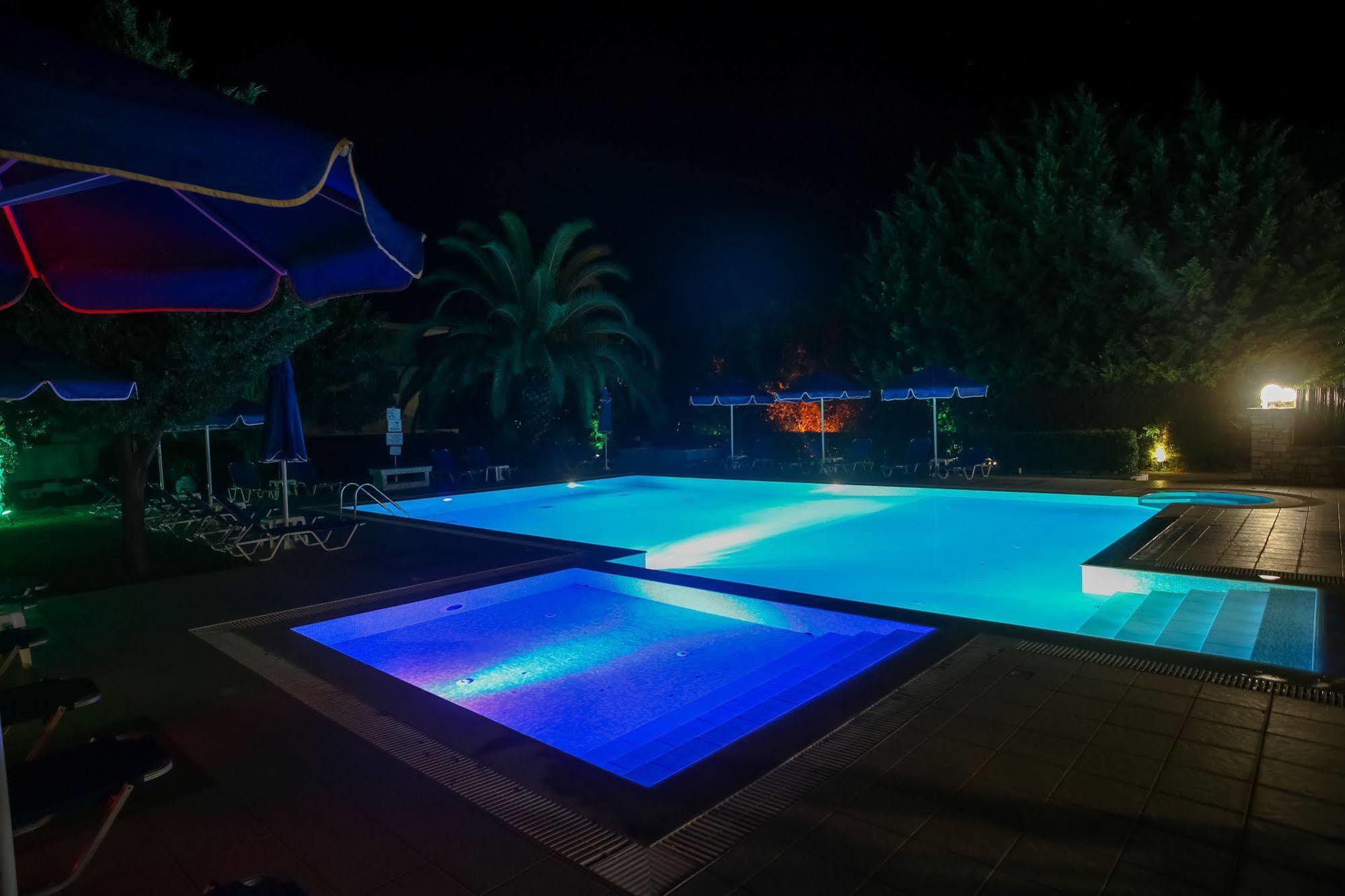 Francisco Beach Hotel Айос-Андреас Экстерьер фото